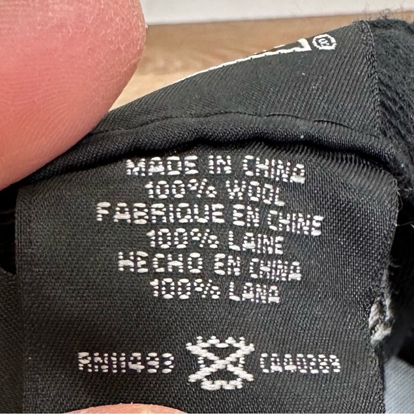 New Era 100% Wool Black 59Fifty Yankees Fitted Hat, Size 7 1/8 - Picture 11 of 12